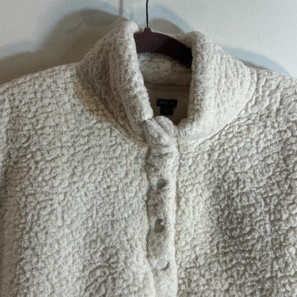 AIRIE Sz L Cozy Cream Sherpa Pullover With Snap Closure Funnel Neck Long Sleeves - Picture 3 of 9